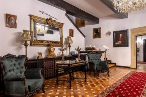 Art. History. Experience. – Descoperă rafinamentul unei vile interbelice din București